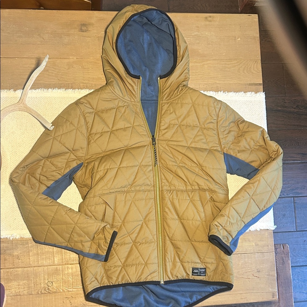 Oakley Tan Quilted Reversible Jacket with Black Trim